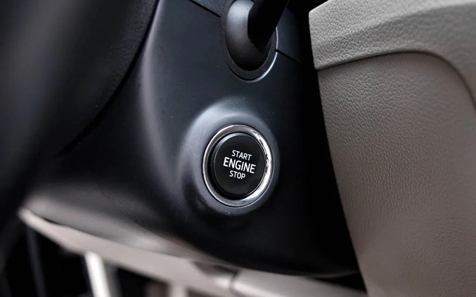Skoda Superb cena 91500 przebieg: 181000, rok produkcji 2018 z Płock małe 704